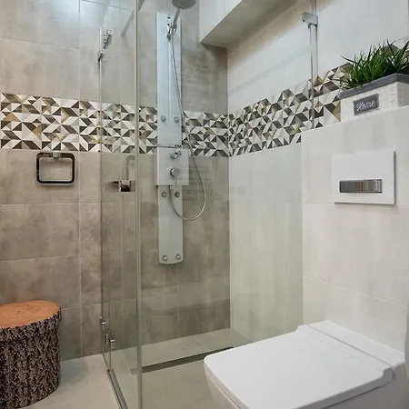 Apart-center Sienkiewicza * זקופאנה